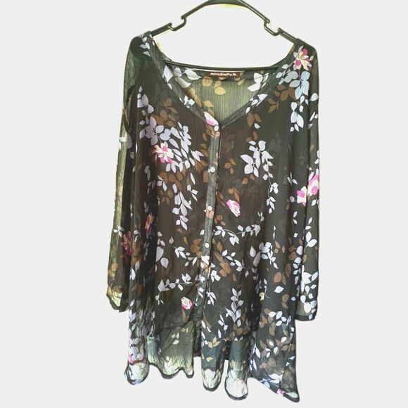 Womens top floral back and front button black floral long sleeve  plus size 3X. - Picture 1 of 8